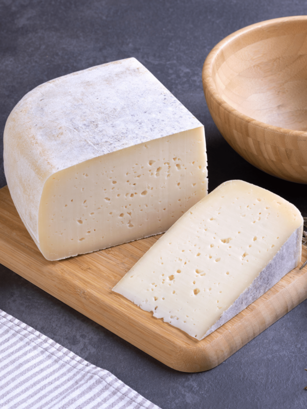 Raschera fresco d'alpeggio