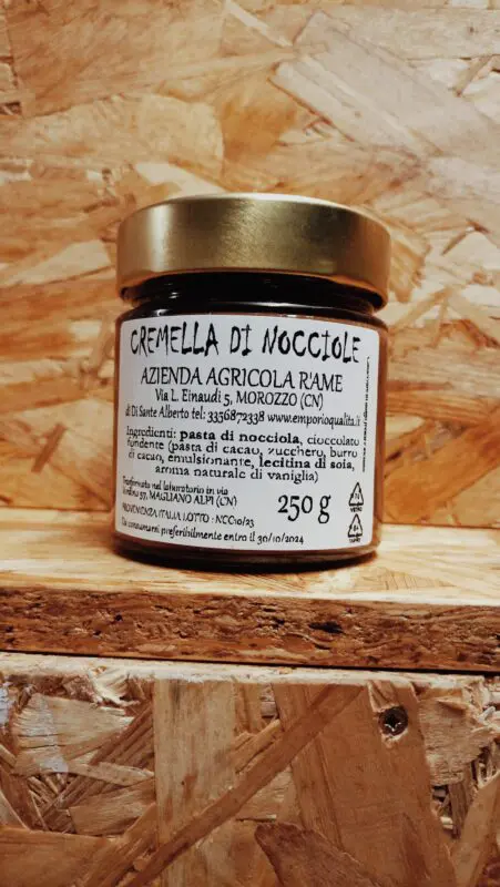 CREMELLA DI NOCCIOLE